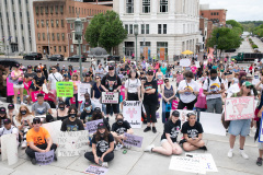 May 14, 2022: Sen. Hughes and his wife, acclaimed actor and activist Sheryl Lee Ralph, participated  in the abortion rights “Day of Action” on the steps of the PA Capitol in Harrisburg where more than 1,000 people gathered to defend bodily autonomy.