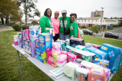 Septiembre 30, 2023: State Senator Vincent Hughes in partnership with the No More Secrets Mind Body Spirit Inc. The SPOT Period hosted a Feminine Hygiene Product Drive.