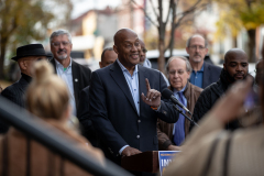 Noviembre 17, 2023: Senator Hughes hosted a press conference on Viernes at 1PM to celebrate the new affordable housing investments that were awarded through the Housing Options Program. We’d like to invite all members to join us to call attention to the new funding and the need for more investments in affordable housing throughout PA.