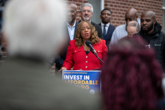 Noviembre 17, 2023: Senator Hughes hosted a press conference on Viernes at 1PM to celebrate the new affordable housing investments that were awarded through the Housing Options Program. We’d like to invite all members to join us to call attention to the new funding and the need for more investments in affordable housing throughout PA.