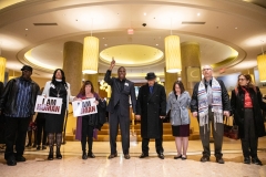 Abril 4, 2019 – Senator Vincent Hughes  stands with POWER Interfaith, UNITE HERE and other supporters of the Marriott hotel workers seeking better working conditions.