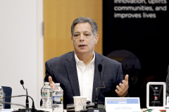 Abril 22, 2025: Senator Vincent Hughes convened a group of federal, state, and city lawmakers and healthcare leaders to discuss how Pennsylvania and Philadelphia can address looming cuts to health insurance and coverage provided by Medicaid, the Affordable Care Act/Pennie, and CHIP