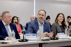 April 22, 2025: Senator Vincent Hughes convened a group of federal, state, and city lawmakers and healthcare leaders to discuss how Pennsylvania and Philadelphia can address looming cuts to health insurance and coverage provided by Medicaid, the Affordable Care Act/Pennie, and CHIP