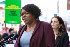 Mayo 12, 2022: Sen. Hughes and Rep. Fiedler  co-hosted a “No More Excuses” education funding rally outside the more than century-old Francis Scott Key Elementary School in South Philadelphia today to demand Harrisburg use a record $8 billion revenue surplus to address school funding disparities.