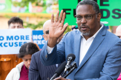 Mayo 12, 2022: Sen. Hughes and Rep. Fiedler  co-hosted a “No More Excuses” education funding rally outside the more than century-old Francis Scott Key Elementary School in South Philadelphia today to demand Harrisburg use a record $8 billion revenue surplus to address school funding disparities.