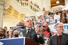 Marzo 27, 2019: Hundreds of Pennsylvania State System of Higher Education Students rallied with Senator Vincent Hughes, Representative Jordan Harris (D-Philadelphia), Representative James Roebuck (D-Philadelphia), and other officials to make collective call for free college through the Pennsylvania Promise initiative.