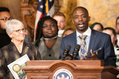 March 28, 2022: Sens. Hughes and Comitta joined PA First Lady Frances Wolf in the Governor’s Reception room where they hosted more than 100 college students to call for passage of the Hunger Free Campus initiative and the governor’s $1 million budget commitment to ensure food security for college students.