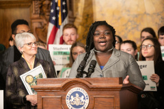 March 28, 2022: Sens. Hughes and Comitta joined PA First Lady Frances Wolf in the Governor’s Reception room where they hosted more than 100 college students to call for passage of the Hunger Free Campus initiative and the governor’s $1 million budget commitment to ensure food security for college students.