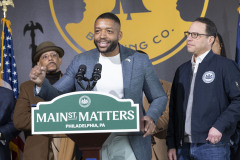 February 15, 2024: Sen. Hughes hosted Gov. Shapiro today for a tour of business success stories and economic development needs in West Philadelphia with stops at Hakim’s Book Store, Philadelphia’s oldest Black-owned book store and Two Locals Brewing Company, Pennsylvania’s only Black-owned brewery.   Local officials and economic development professionals joined the senator and governor for a news conference at the brewery to discuss the Shapiro administration’s plan to invest part of Pennsylvania’s $14 billion surplus in developing Main Streets and historic business corridors.