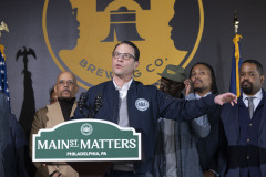February 15, 2024: Sen. Hughes hosted Gov. Shapiro today for a tour of business success stories and economic development needs in West Philadelphia with stops at Hakim’s Book Store, Philadelphia’s oldest Black-owned book store and Two Locals Brewing Company, Pennsylvania’s only Black-owned brewery.   Local officials and economic development professionals joined the senator and governor for a news conference at the brewery to discuss the Shapiro administration’s plan to invest part of Pennsylvania’s $14 billion surplus in developing Main Streets and historic business corridors.