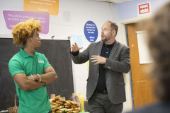 June 1, 2023 :: Sen. Hughes hosted Penn State University President Neeli Bendapudi yesterday for a tour of Lankenau Environmental Sciences Magnet High School near Roxborough to foster a partnership between the state’s largest university and the city school district.   Joining the tour were Philadelphia School District Superintendent Tony B. Watlington and state Rep. Tarik Khan.