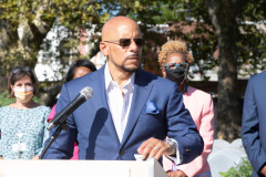 September 10, 2021: Senator Hughes and others call for leaders in neighborhoods across the city to join in a push to increase vaccination rates in communities of color where mistrust of medicine has been historic and lingering.
