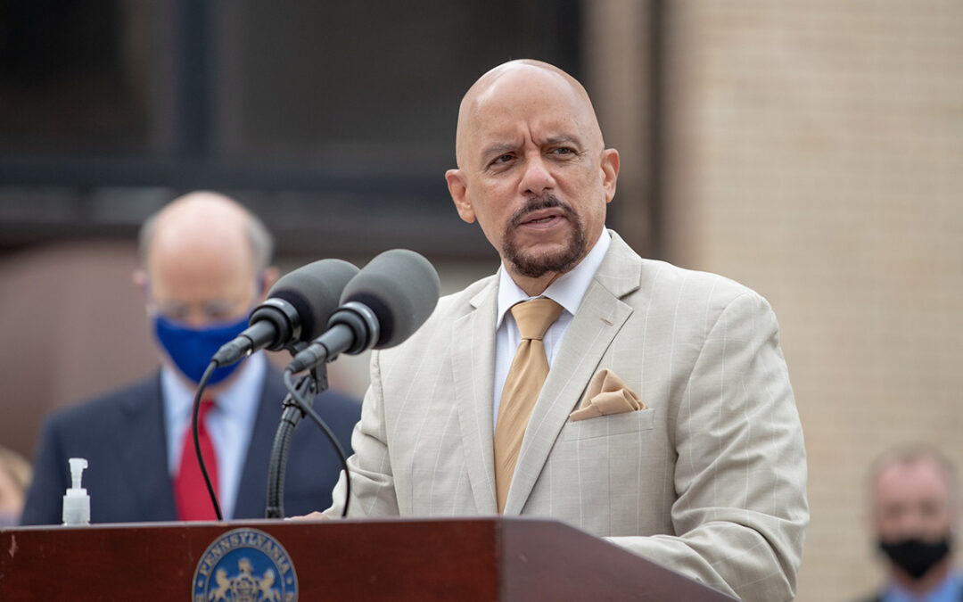 Gov. Wolf calls for paid sick and family leave for workers, supporting Sen. Hughes’ bill