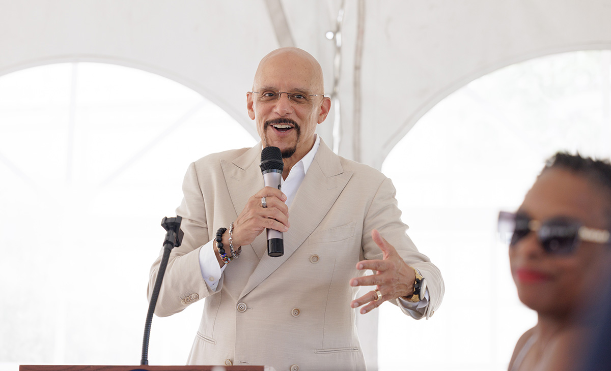 Senator Vincent Hughes